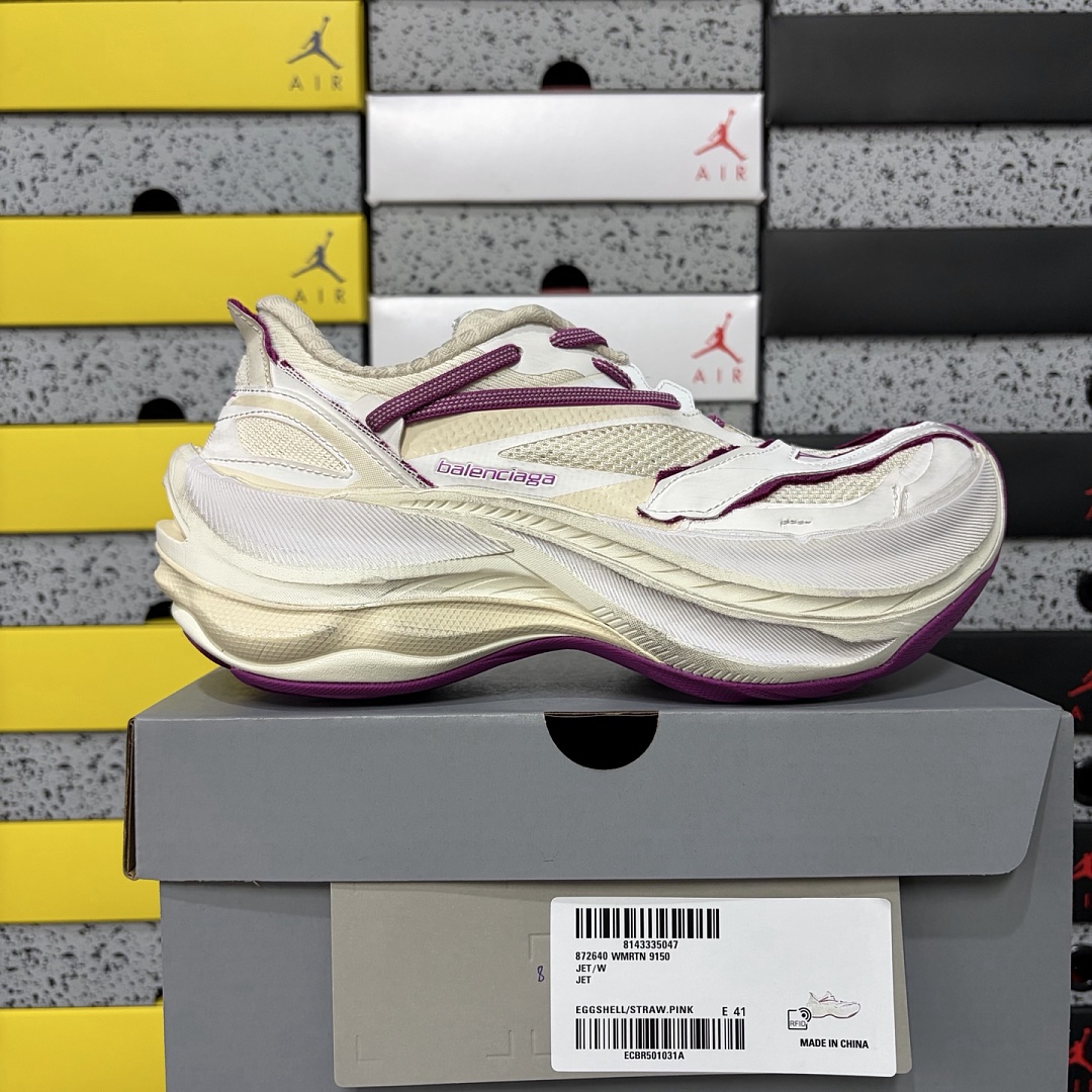 Balenciaga Jet 26