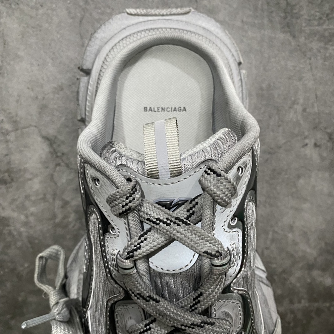 Balenciaga 3XL - Image 34