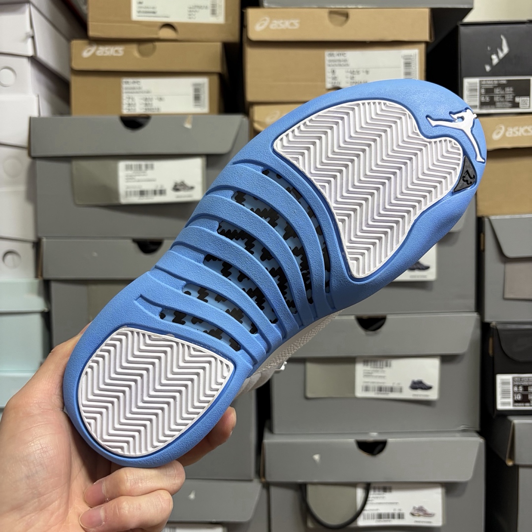 Nike Melo - Image 3