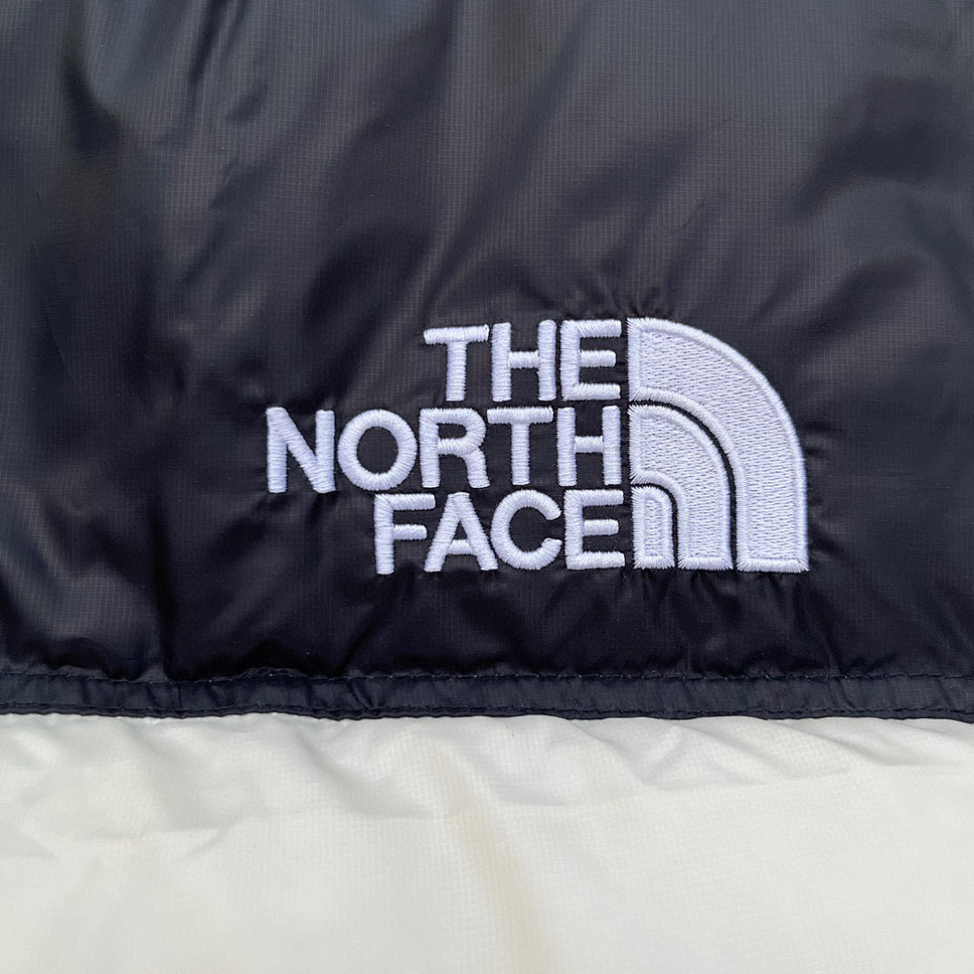 The North Face TNF 1996 Retro Nuptse 700 Fill Packable Jacket - Image 40