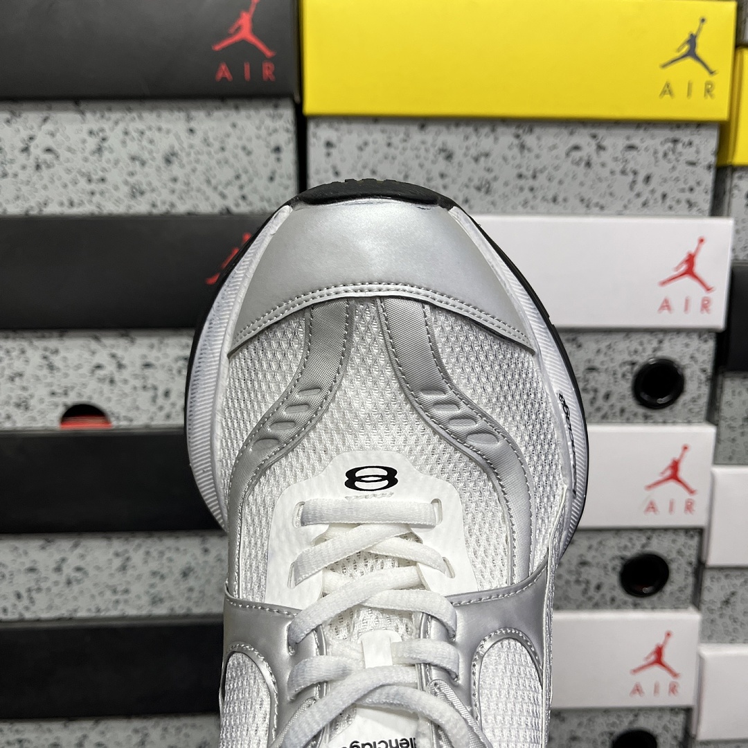 Balenciaga Circuit - Image 10