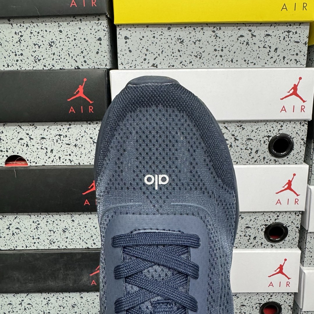 Alo Yoga Rnner A0590U_NAVY (BLUE) - Image 3