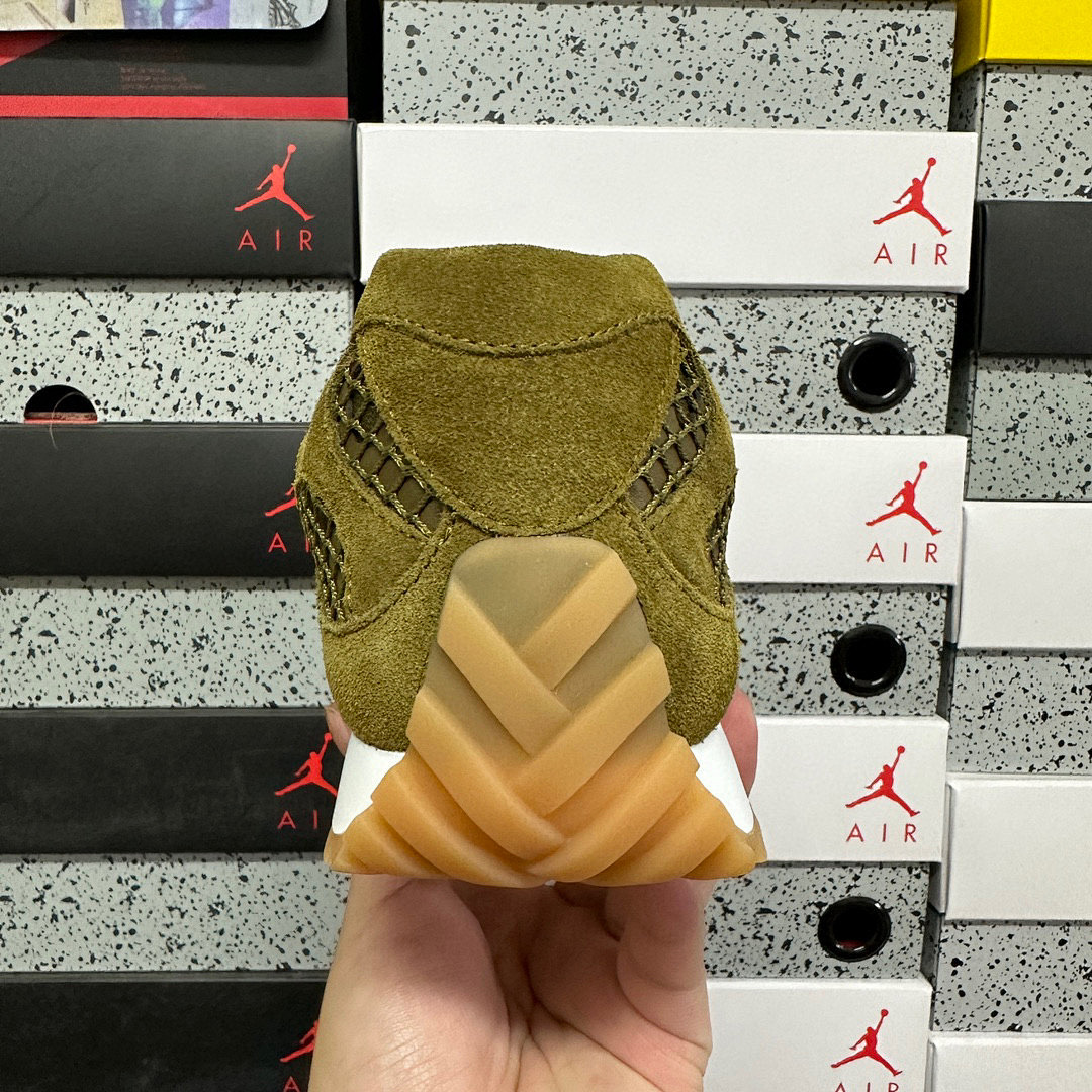 Bottega Veneta Orbit Olive Oil BV - Image 3