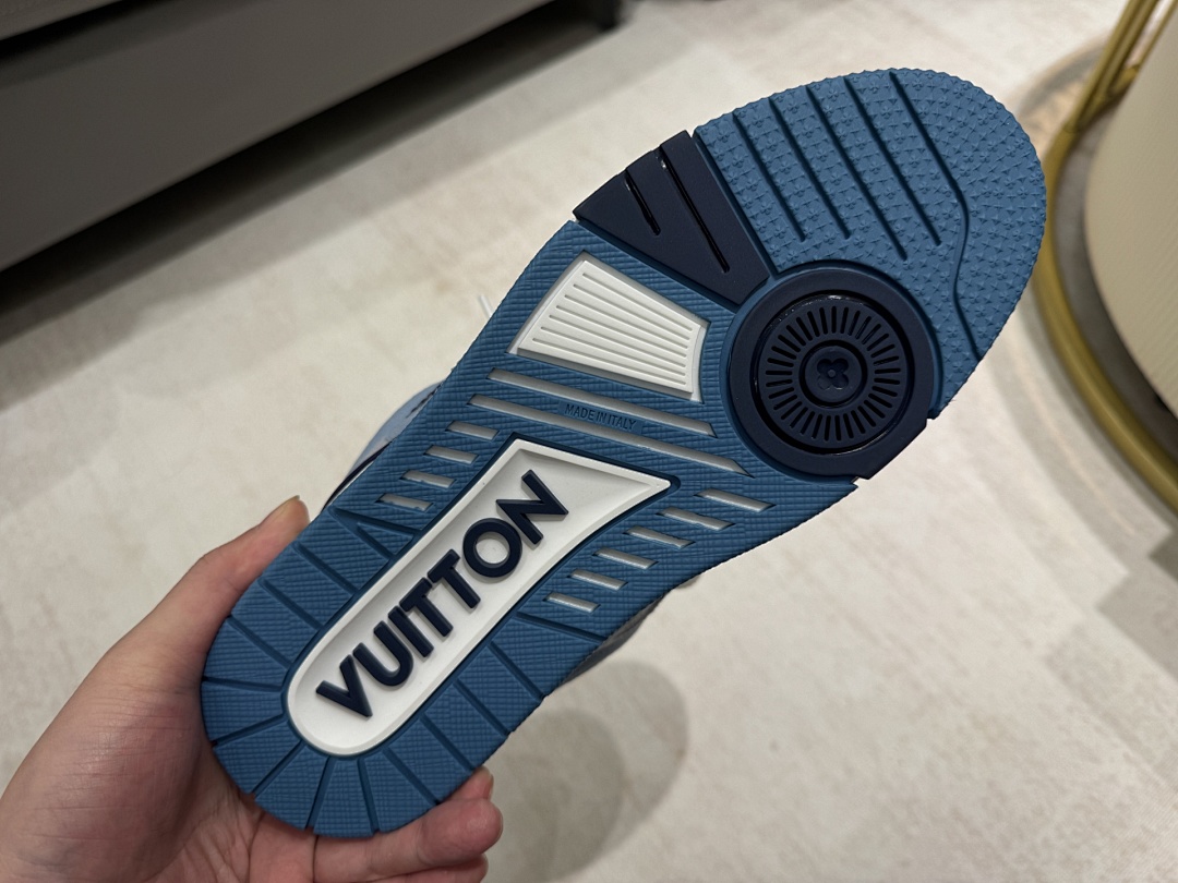 Louis Vuitton LV SkateBlack Sports Shoes - Image 9