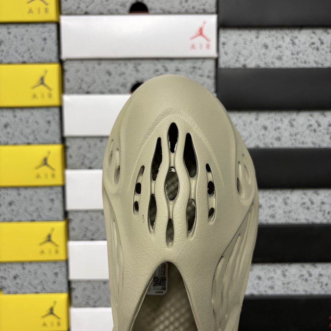 Adidas Yeezy Foam RNR Stone Salt Clogs - Image 4