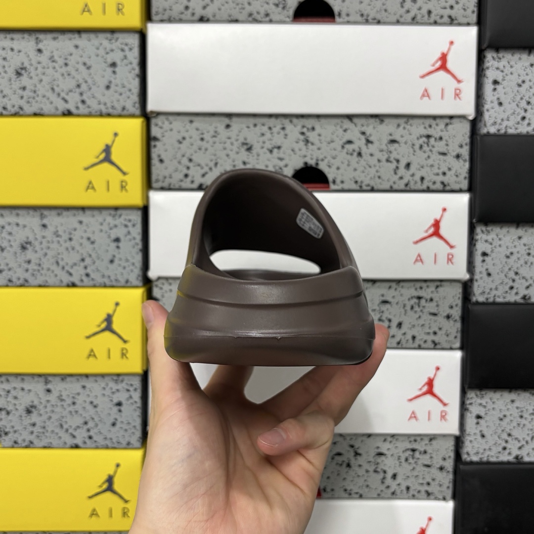 Adidas Yeezy Slide Soot Slides - Image 8