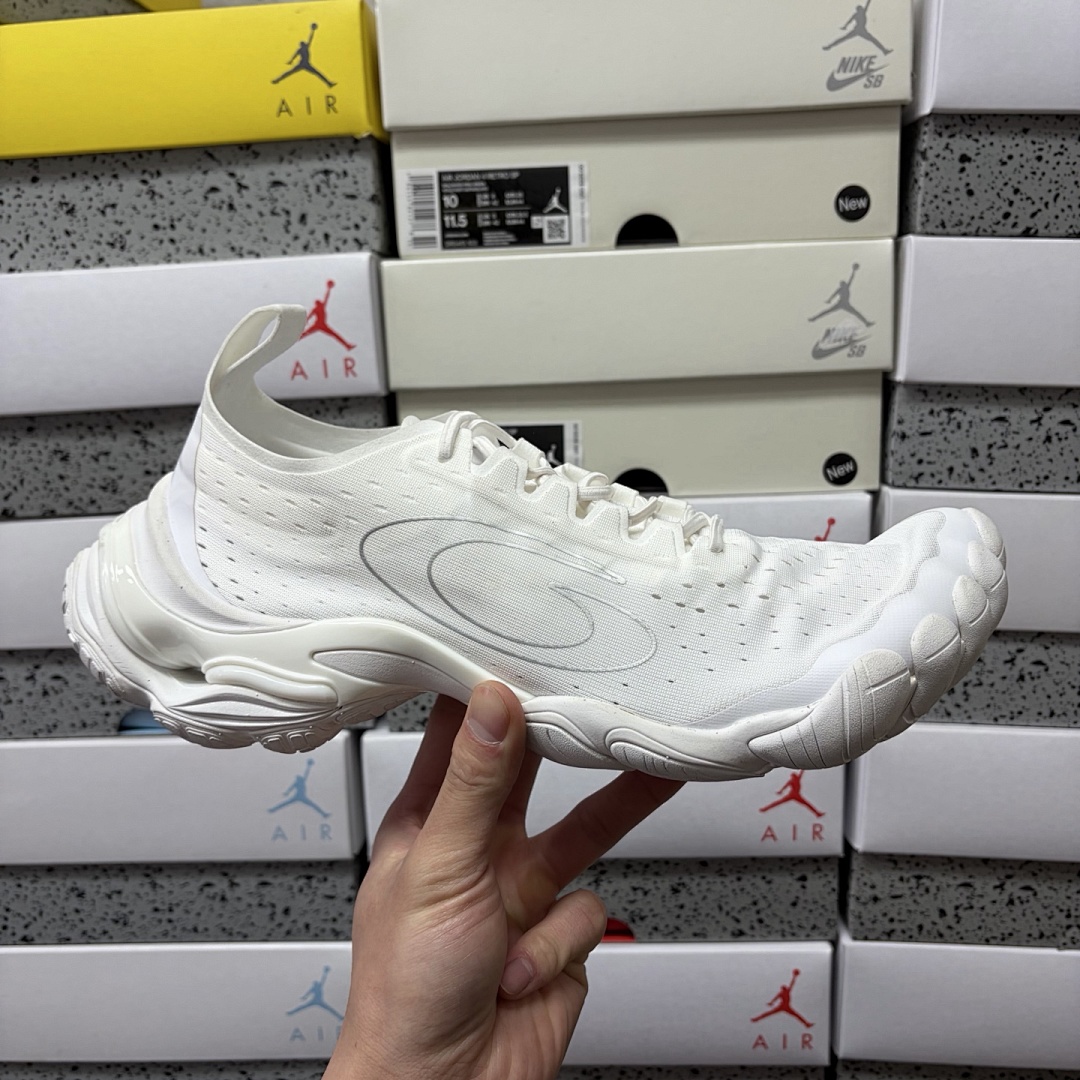 Balenciaga Anatomic Runner RN 9000 (Triple White) - Image 9