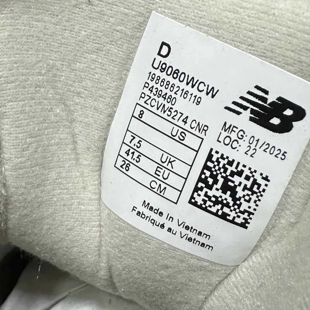 New Balance 9060 - Image 9