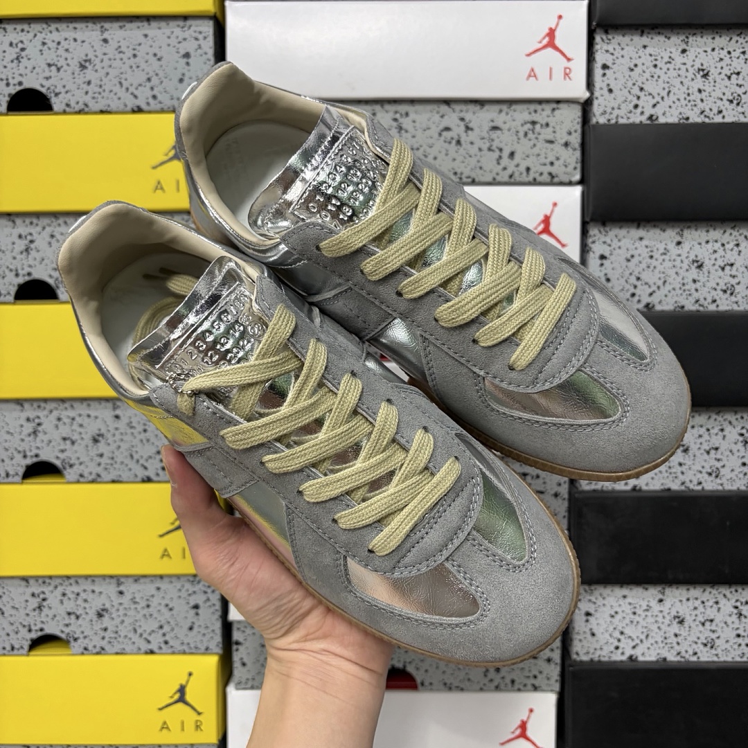 On Running Maison Margiela Replica - Image 11