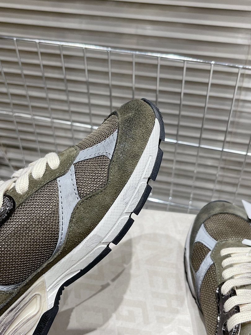 Golden Goose Deluxe Brand 4 - Image 4