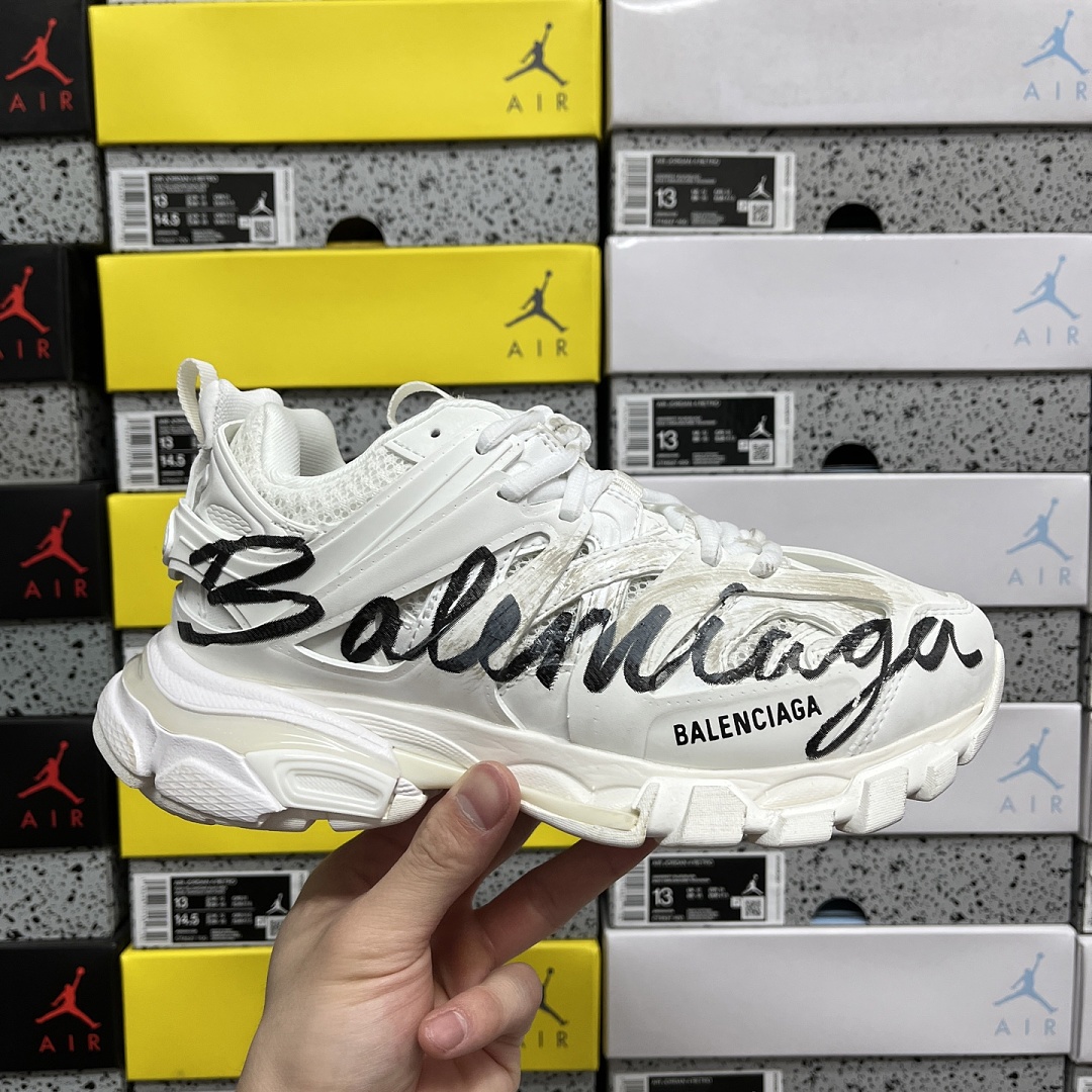 Balenciaga BLCG Track 3.0 - Image 7