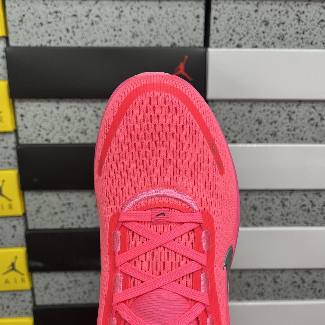 Nike Zoom Vomero - Image 2