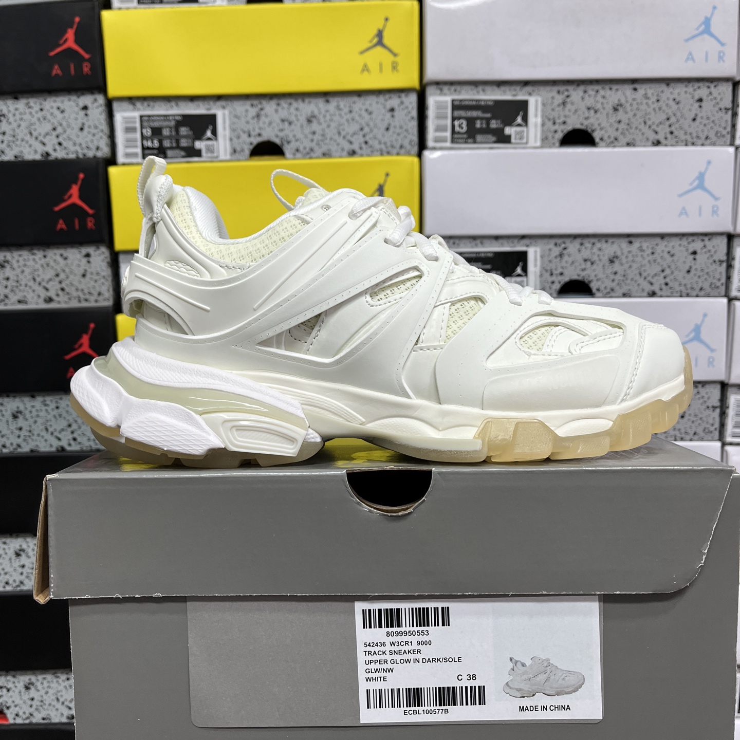 Balenciaga BLCG Track 3.0 - Image 12