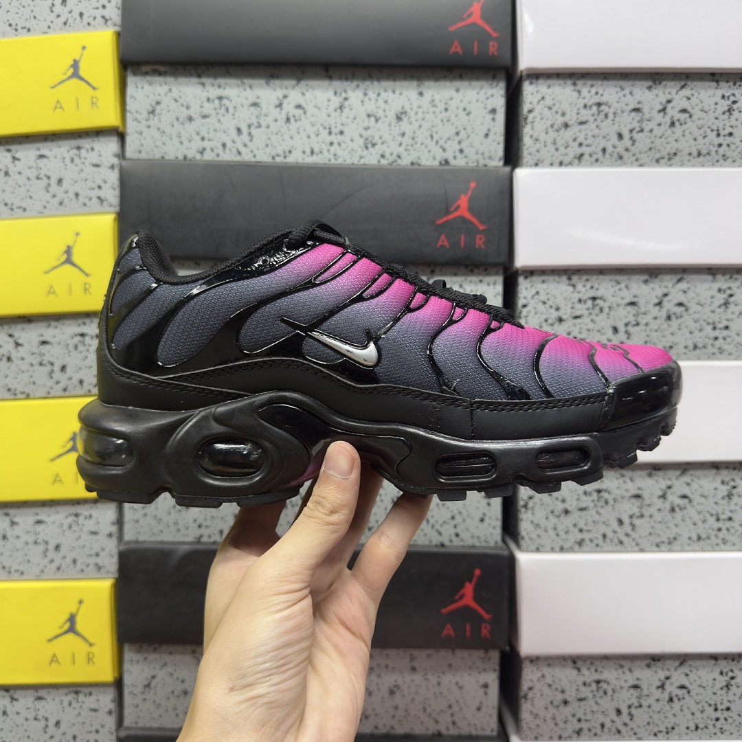 Nike Air Max Plus Black Pink FJ5981-010 - Image 4