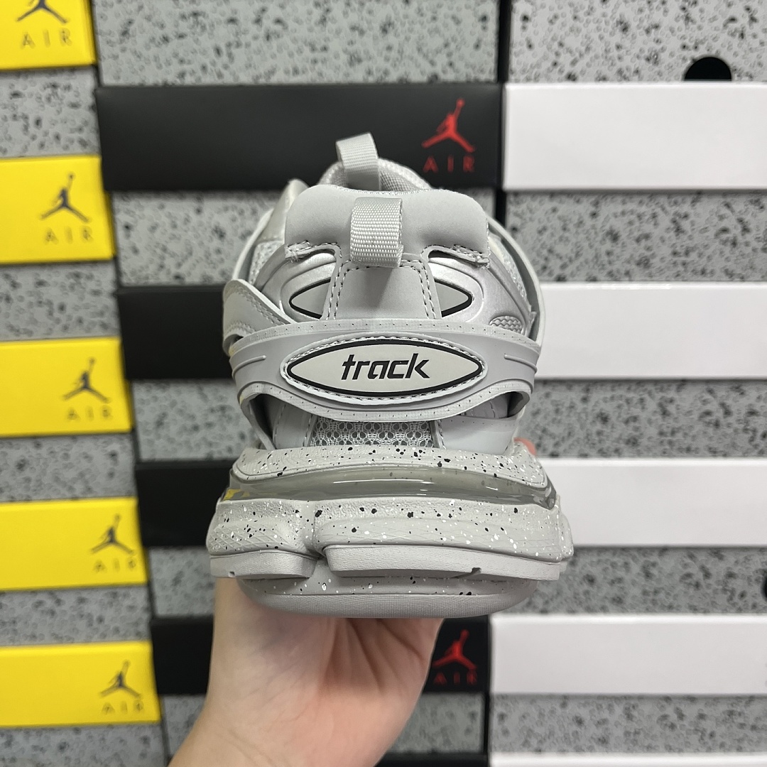 Balenciaga Track Light Grey Outsole Speckled - Image 7