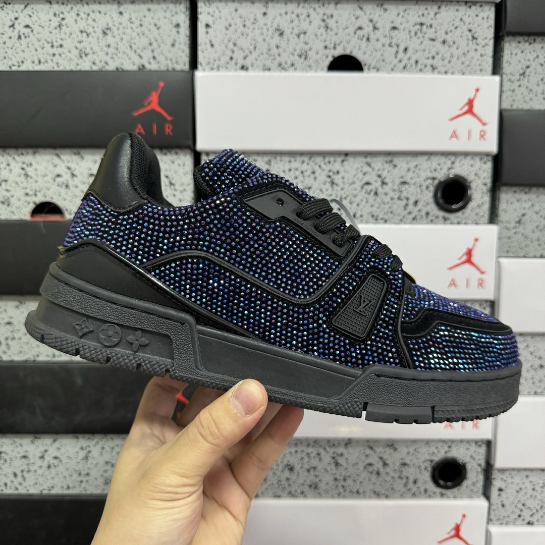 Louis Vuitton Trainer Rhinestone - Image 9