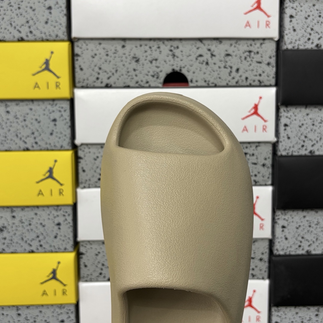 Adidas Yeezy Slide Pure Slides Cream Brown (Matte) - Image 4