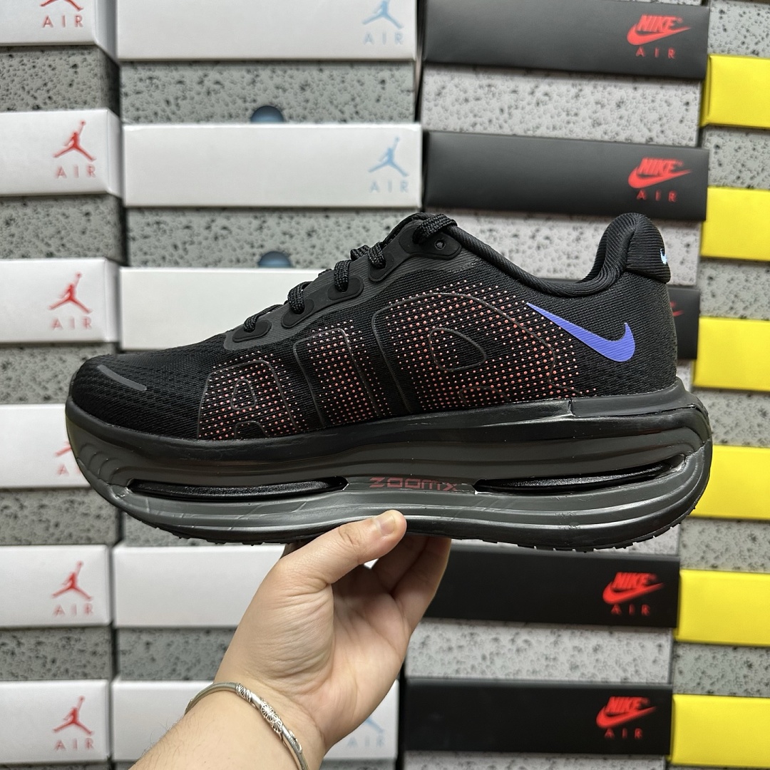 Nike Vomero Premium Black Sapphire Rose - Image 4