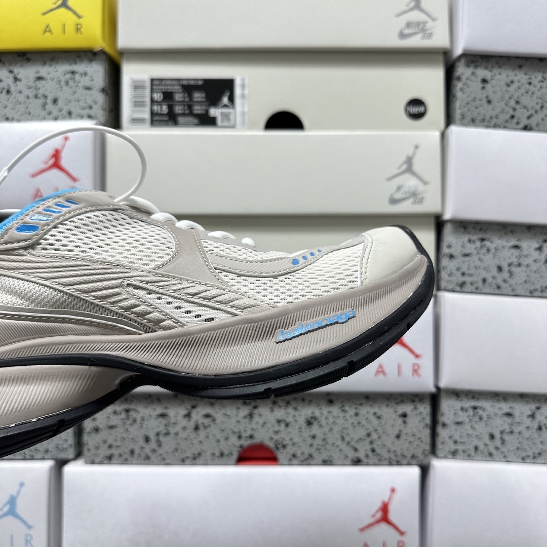 Balenciaga Circuit - Image 11
