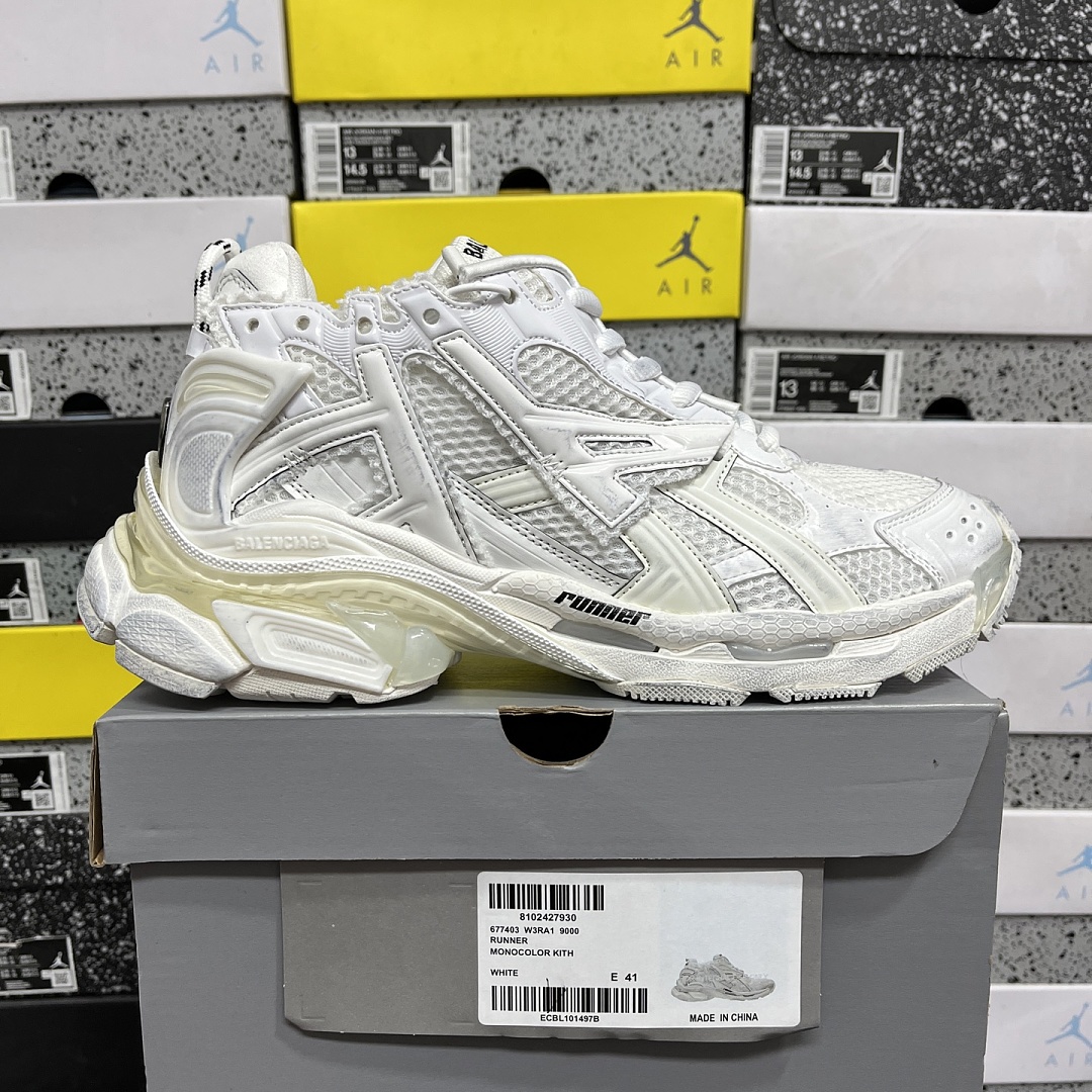 Balenciaga BLCG Runner 7.0