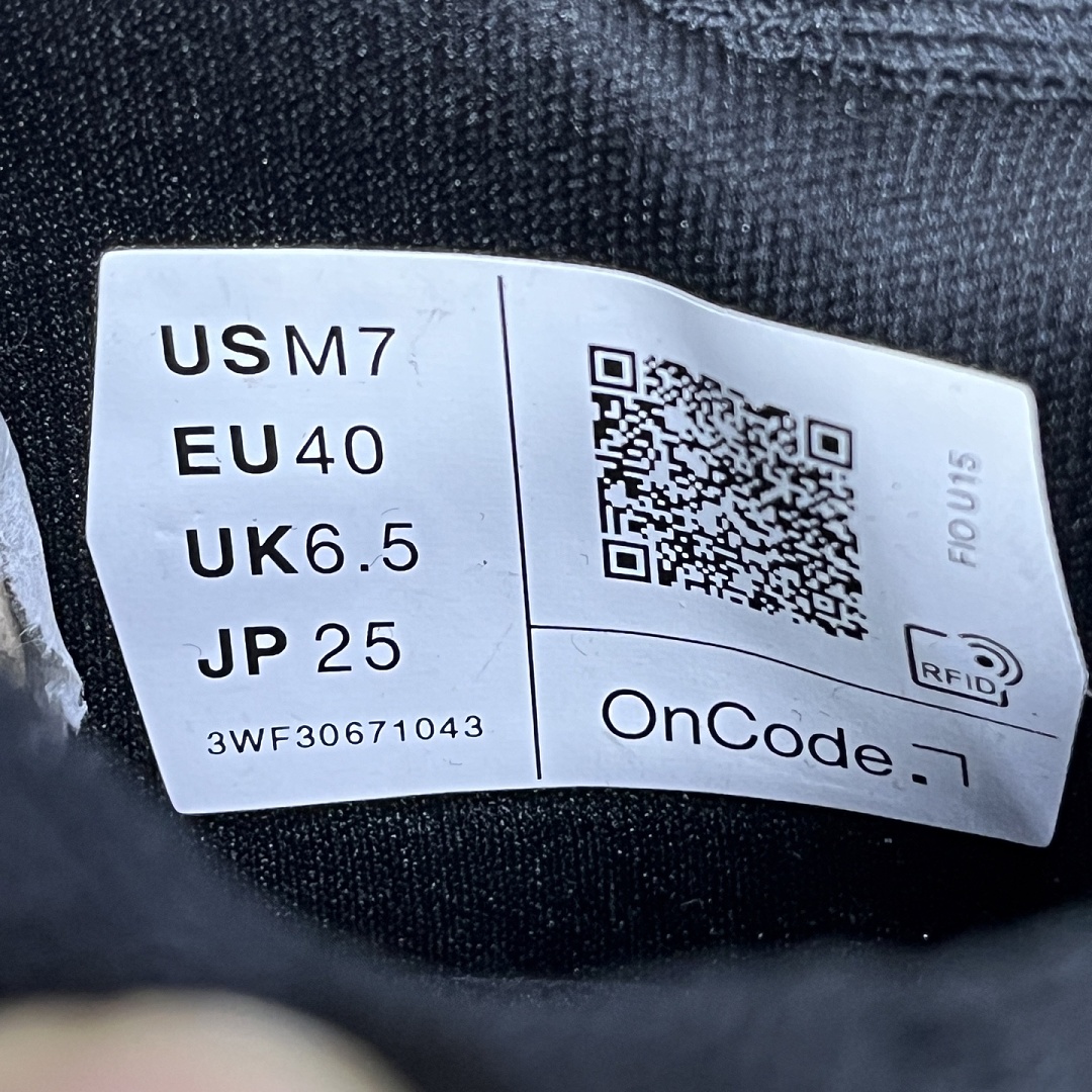 On Running Cloudsoma (Black) - Image 8
