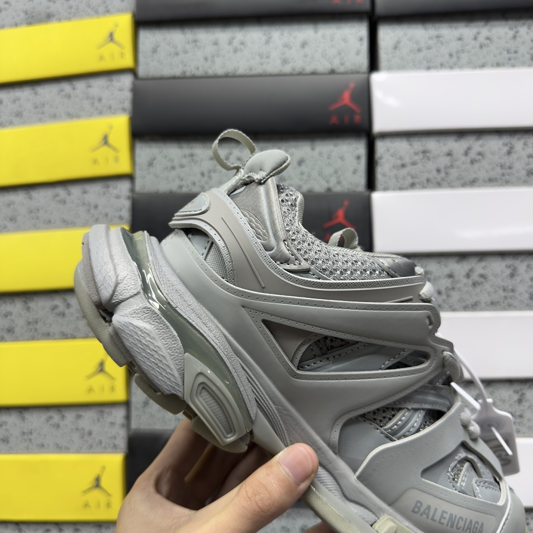 Balenciaga BLCG Track 4162 (Grey) - Image 3