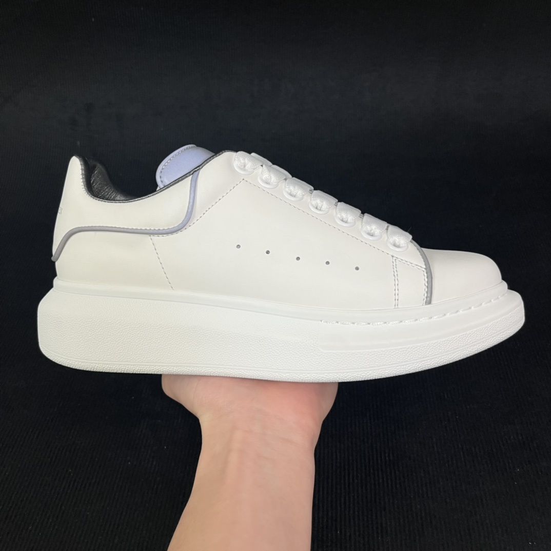 Alexander McQueen 3M Light - Image 10
