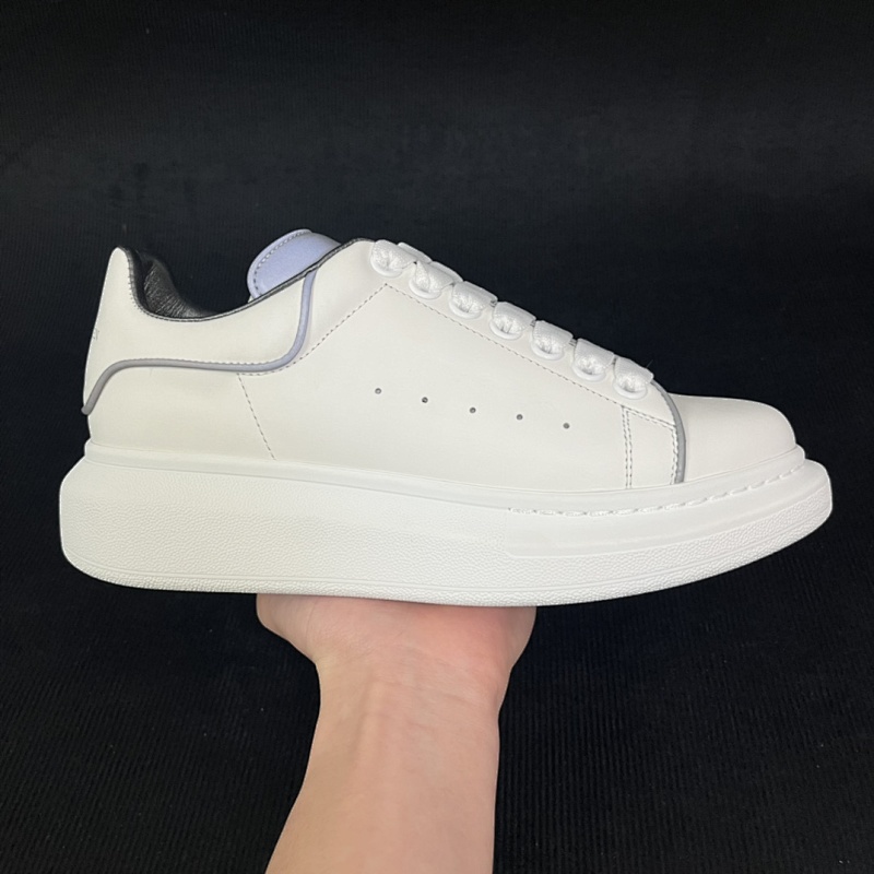Alexander McQueen 3M Light