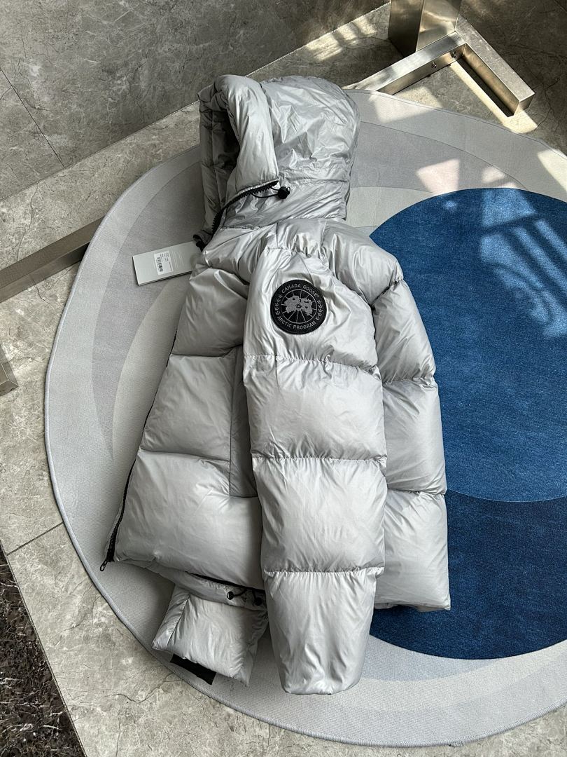 Canada Goose Crofton Puffer Jacket - Image 34