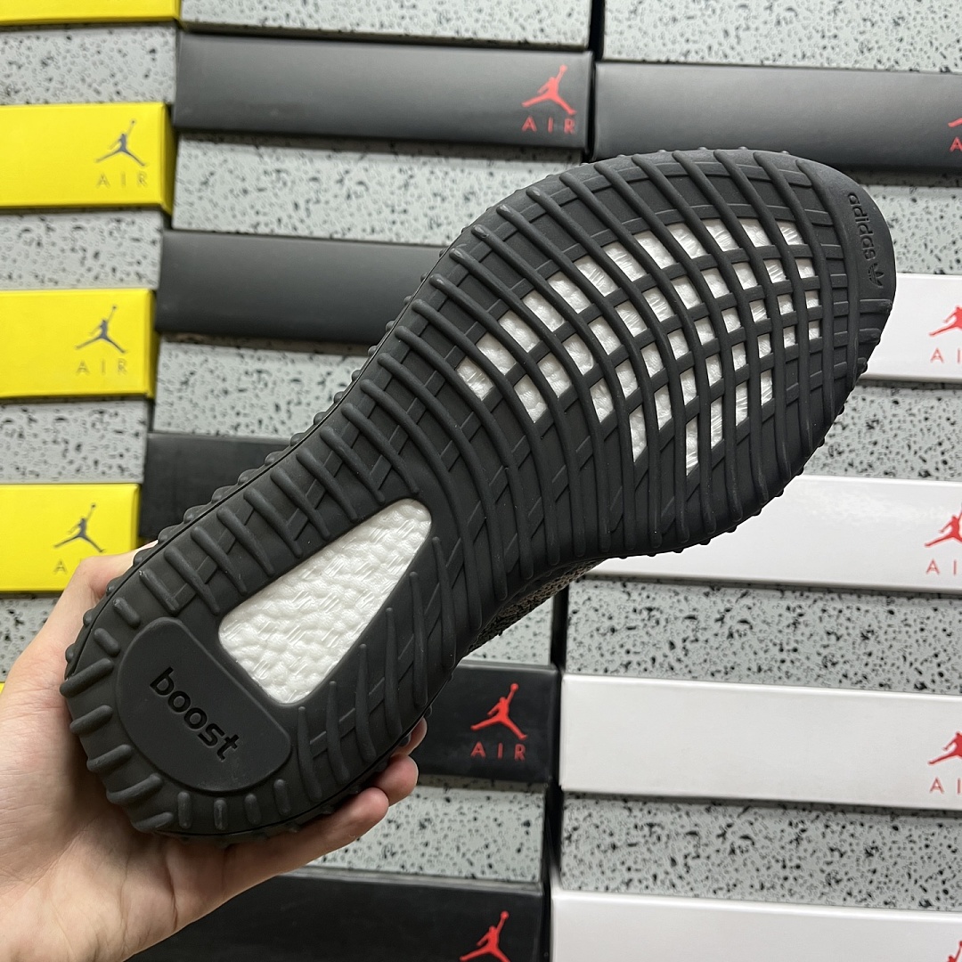 Adidas Yeezy Boost 350 V2 - Image 9