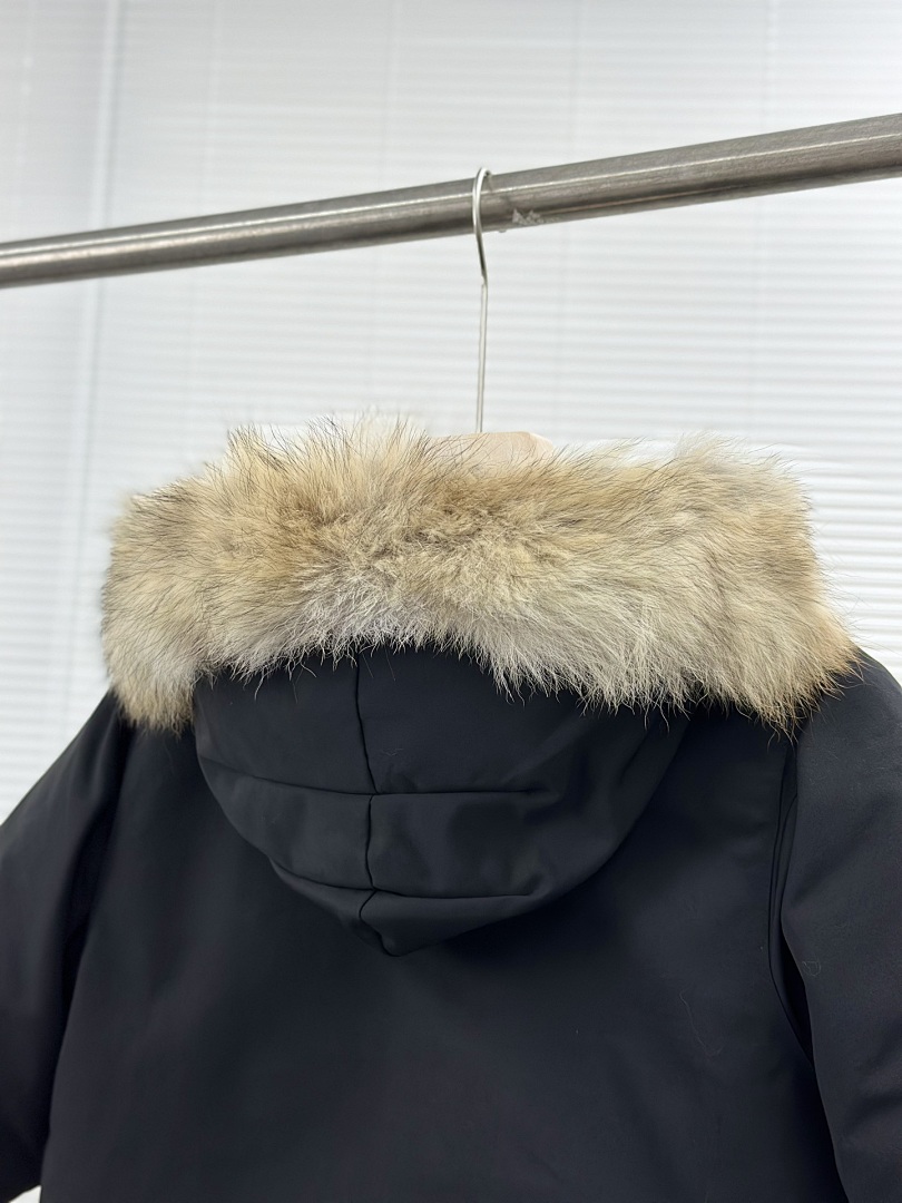 Canada Goose Children's Wear - Image 4