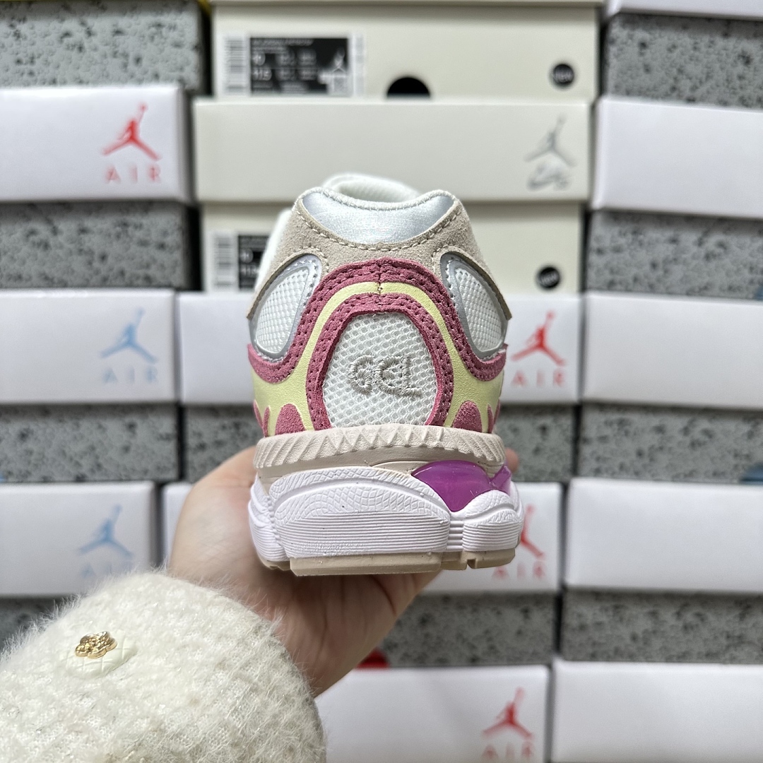 ASICS Gel-NYC Cream Mineral Beige Pink 1203A383-104 - Image 5