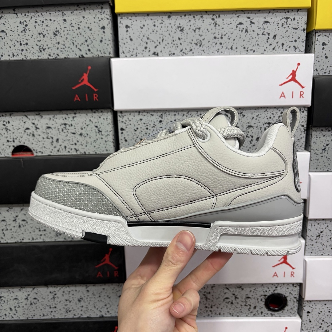 Louis Vuitton Skate Sneaker Clover - Image 4