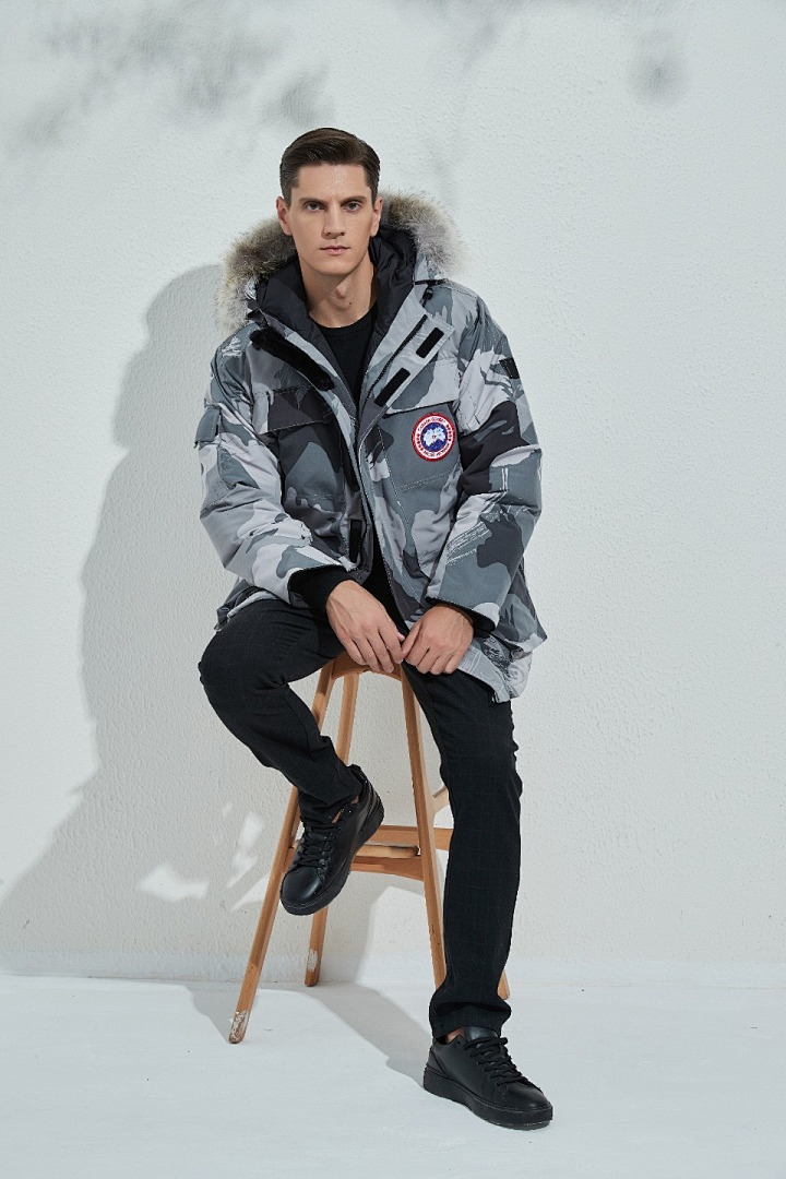 Canada Goose Parka 08 - Image 10