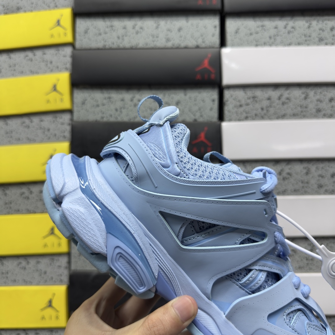 Balenciaga BLCG Track - Image 2