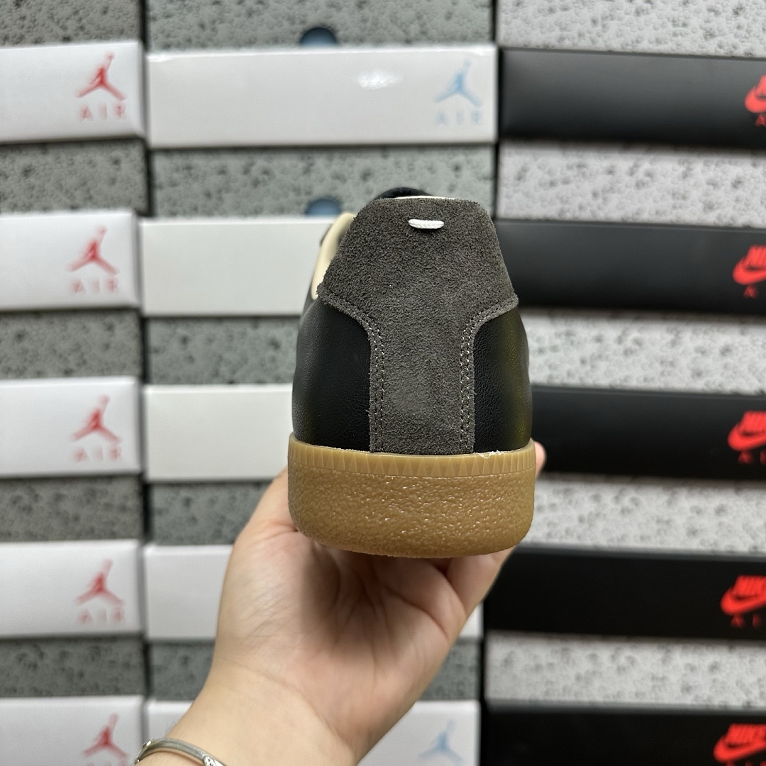 On Running Maison Margiela Replica - Image 8