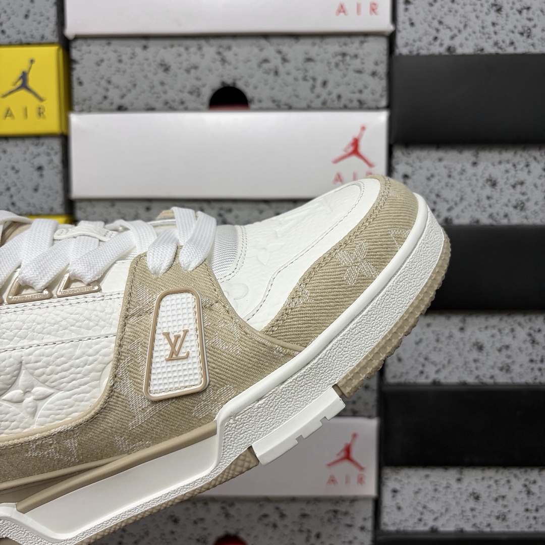 Louis Vuitton Trainer - Image 7