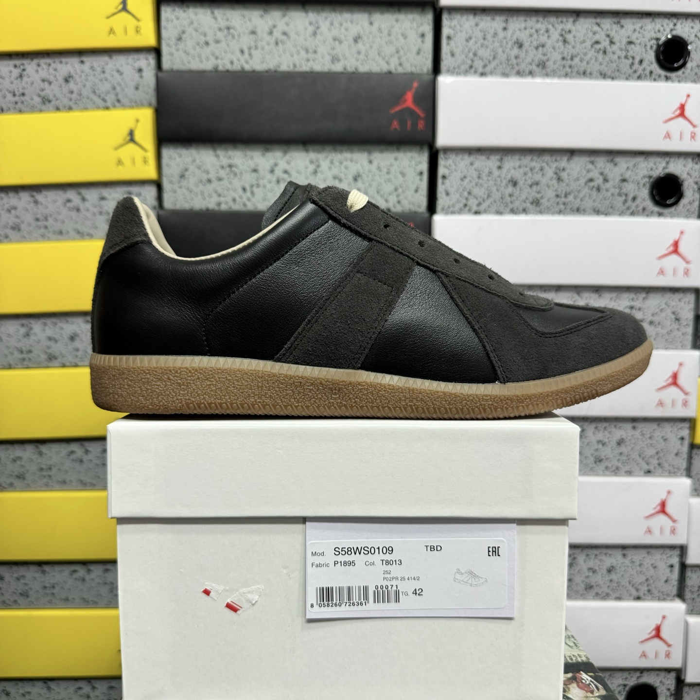 On Running Maison Margiela Replica Black Gum T8013 Yellow (Dark Grey Suede) - Image 10
