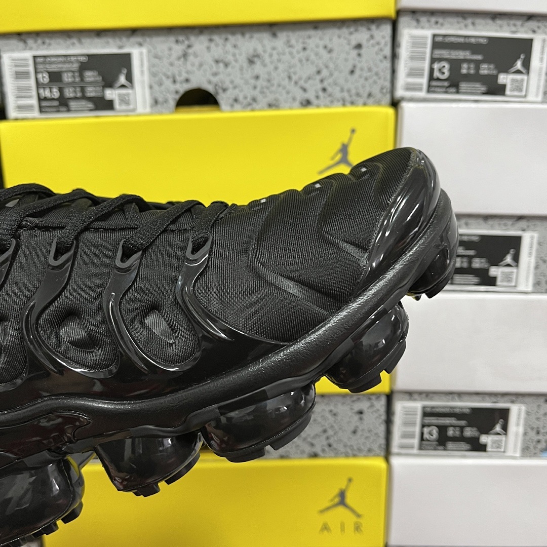 Nike Air VaporMax Plus (Triple Black) - Image 7