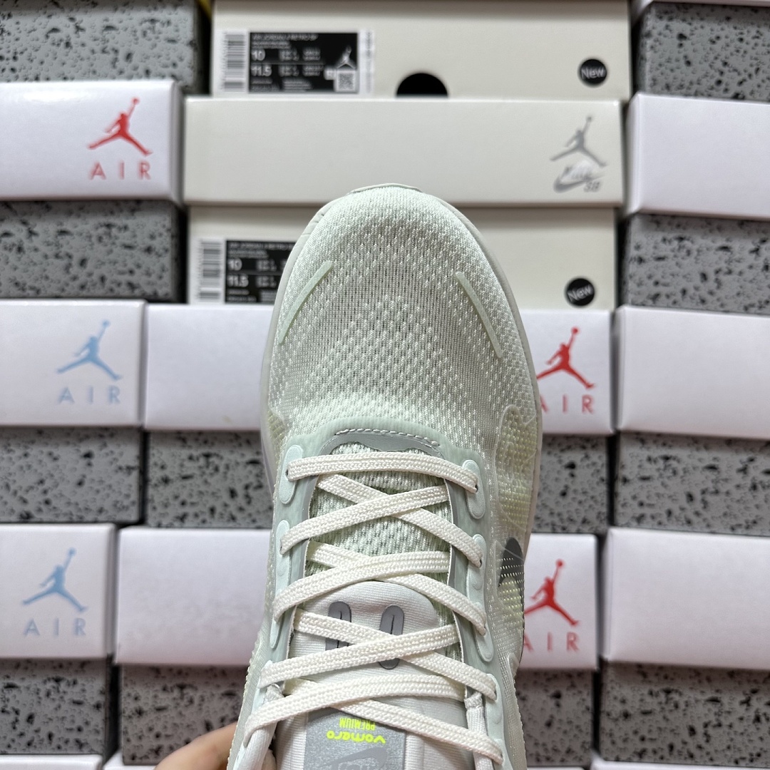 Nike Vomero Premium Barely Volt HQ2050-300 - Image 4