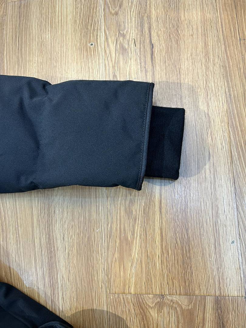 Canada Goose Macmillan Parka Jacket - Image 19