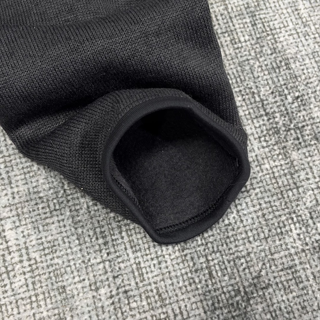 Arc'teryx Covert Cardigan Black Heather - Image 13