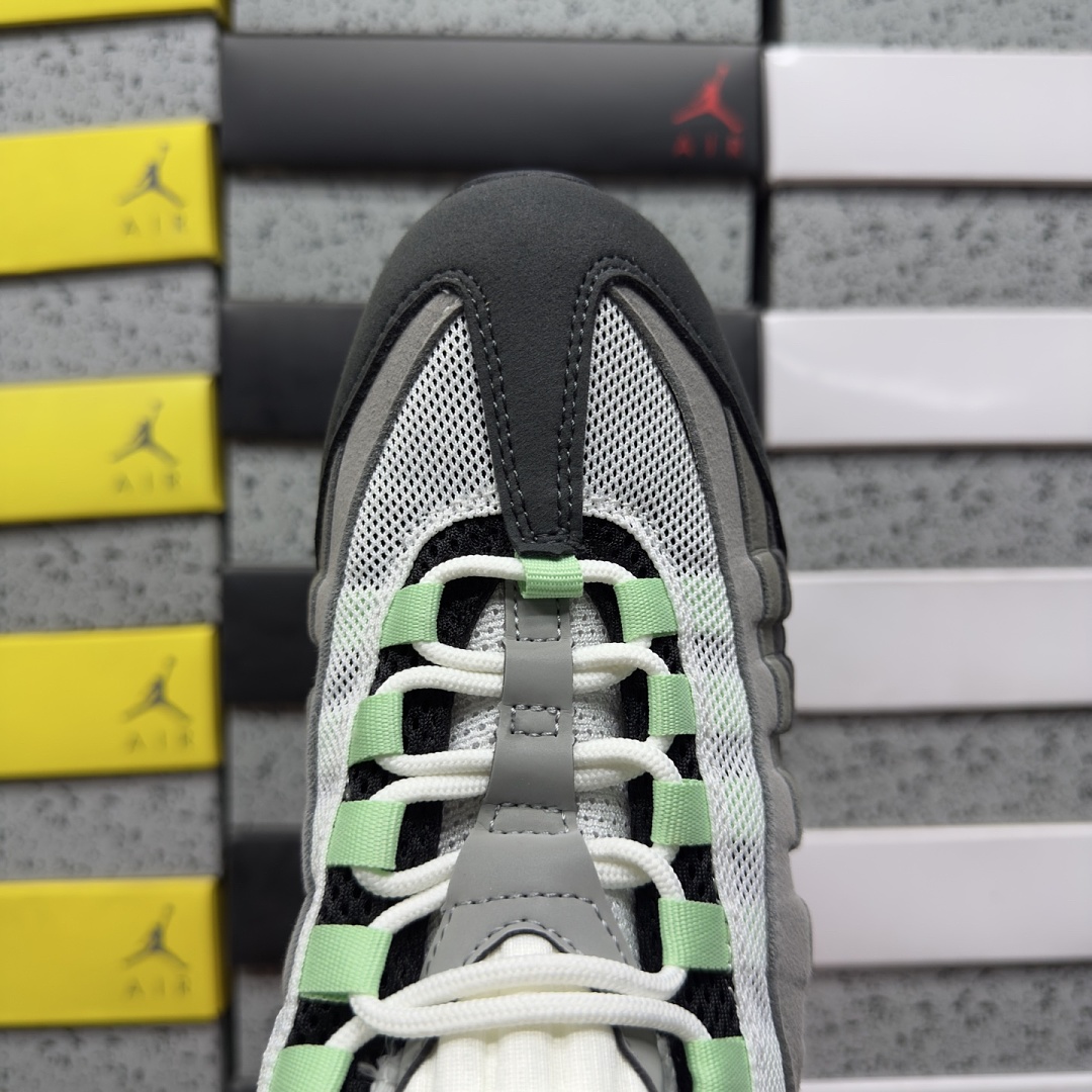 Nike Air Max 95 OG Big Bubble Fresh Mint - Image 3