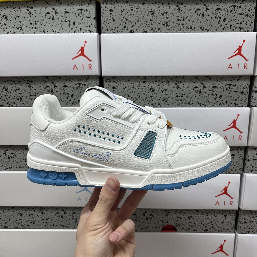 Louis Vuitton Trainer Rhinestone - Image 3