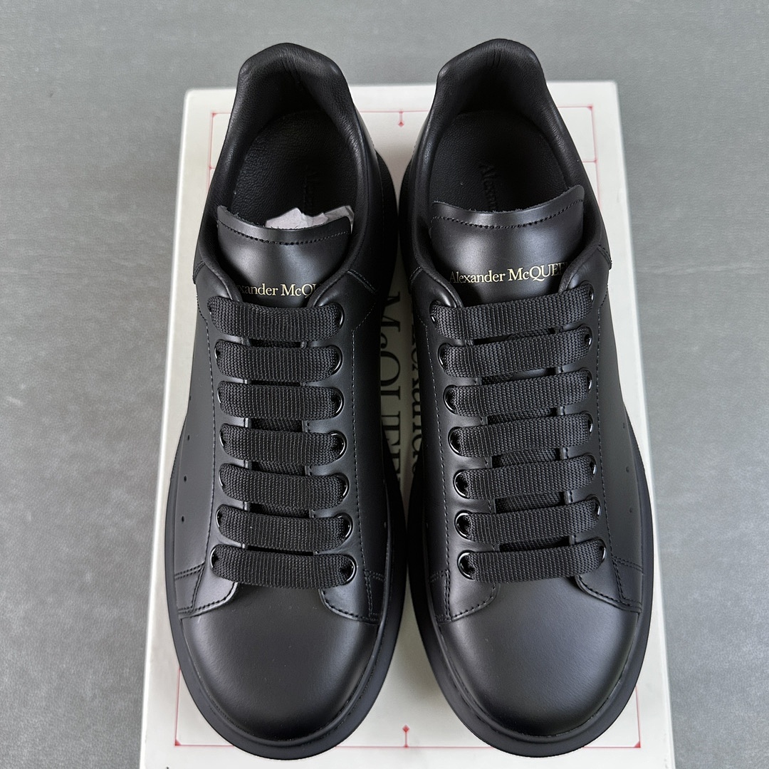 Alexander McQueen Alexander McQueen - Image 9