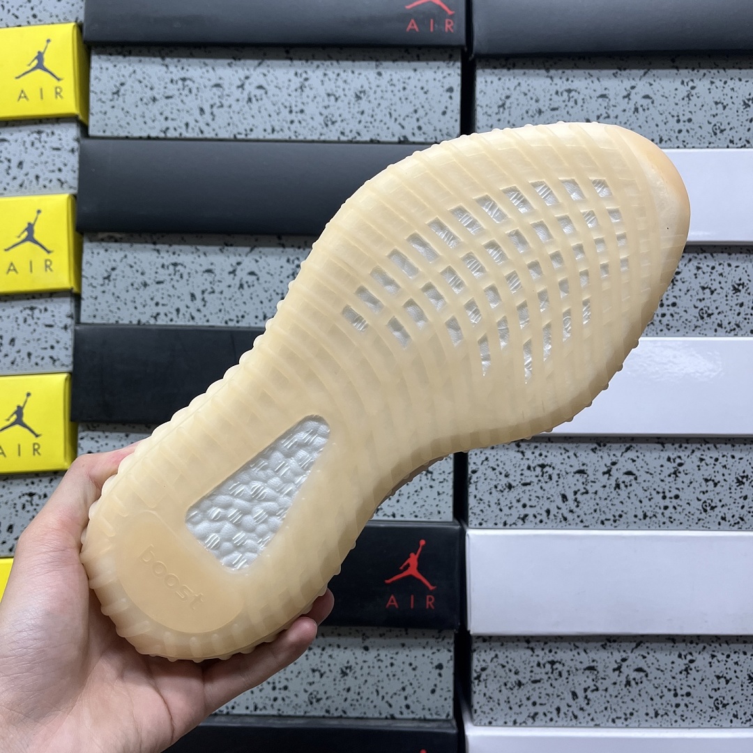 Adidas Yeezy Boost 350 V2 - Image 7