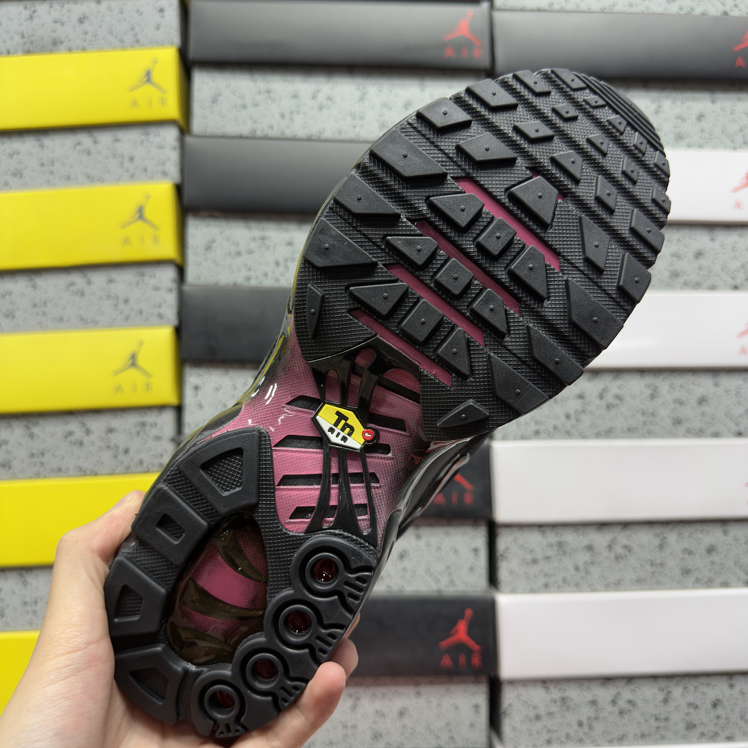 Nike Air Max Plus (Black Pink) - Image 7