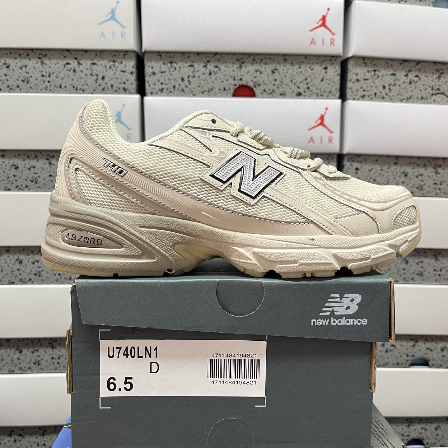 New Balance 740 Lunar New Year - Image 10