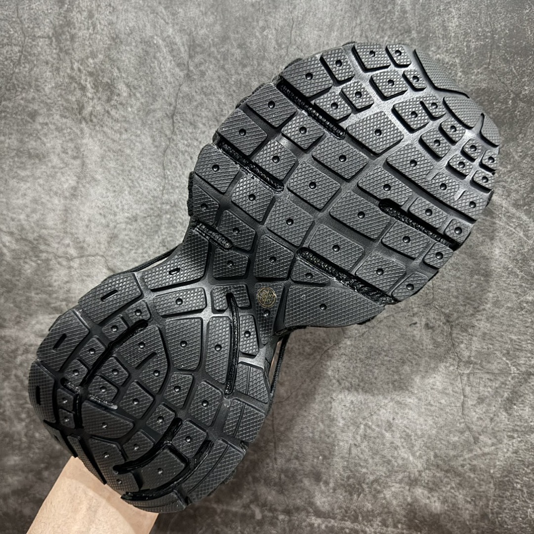 Balenciaga 3XL Extreme Lace - Image 107
