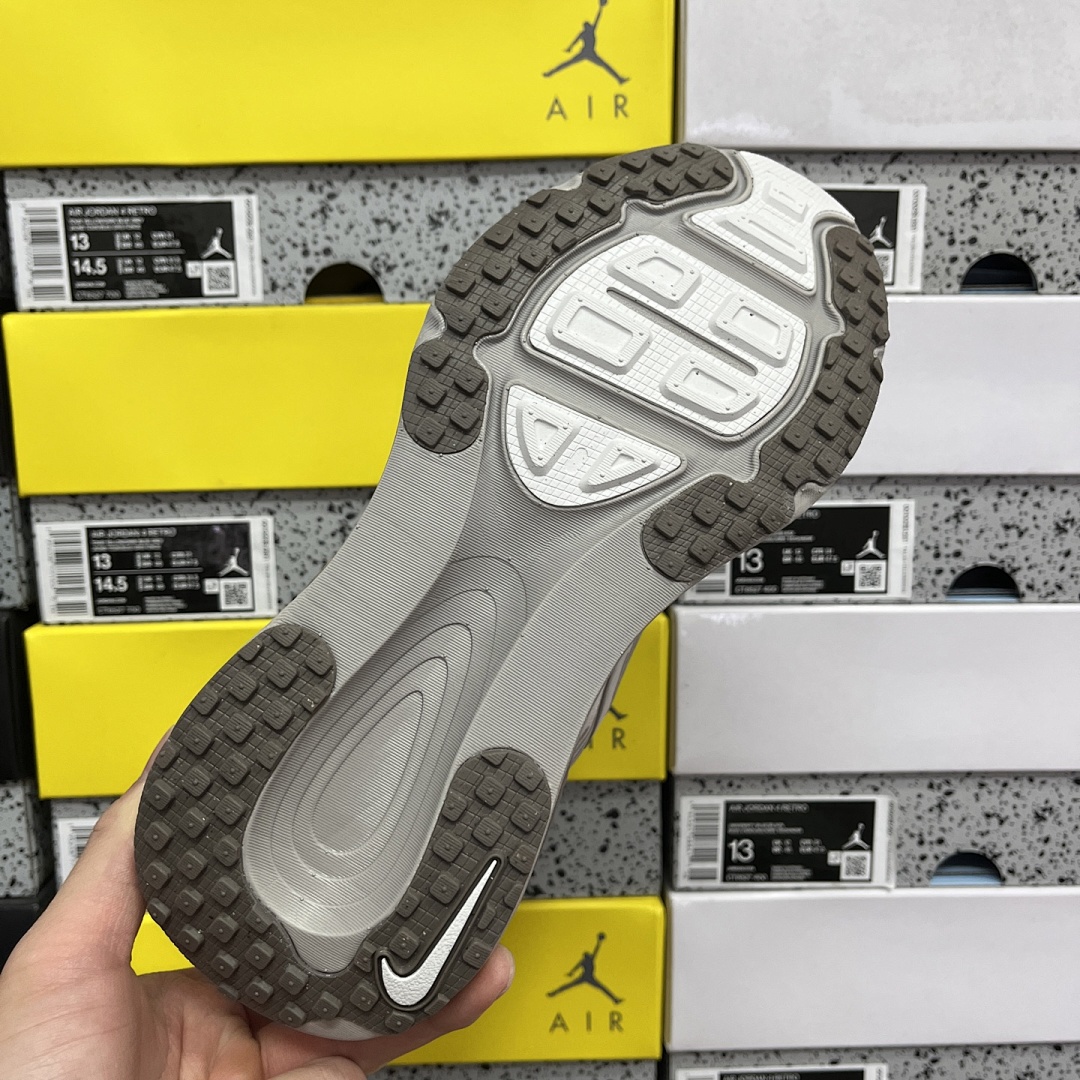 Nike Zoom Vomero - Image 10